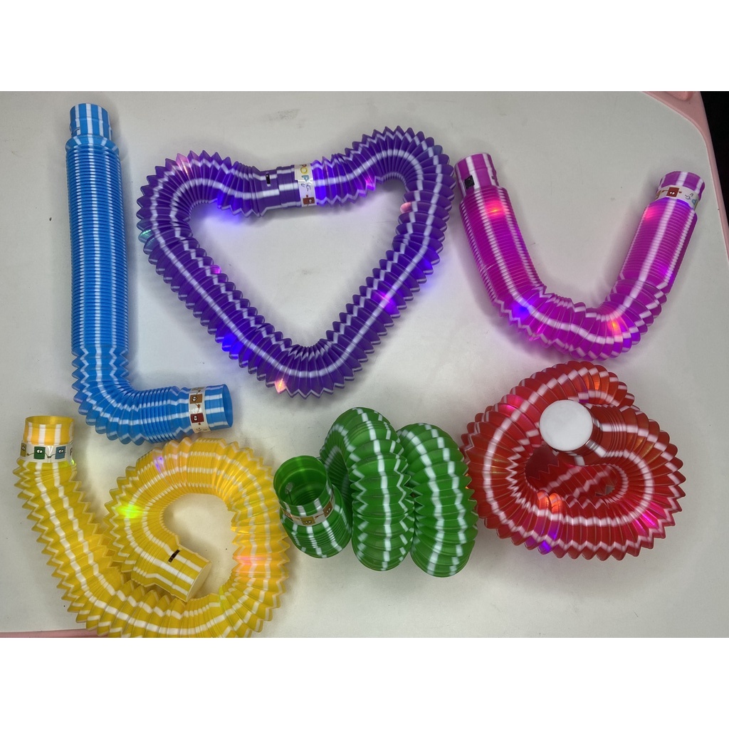 Đồ Chơi Ống Kéo Co Giãn Có Đèn LED Phát Sáng Giải Trí