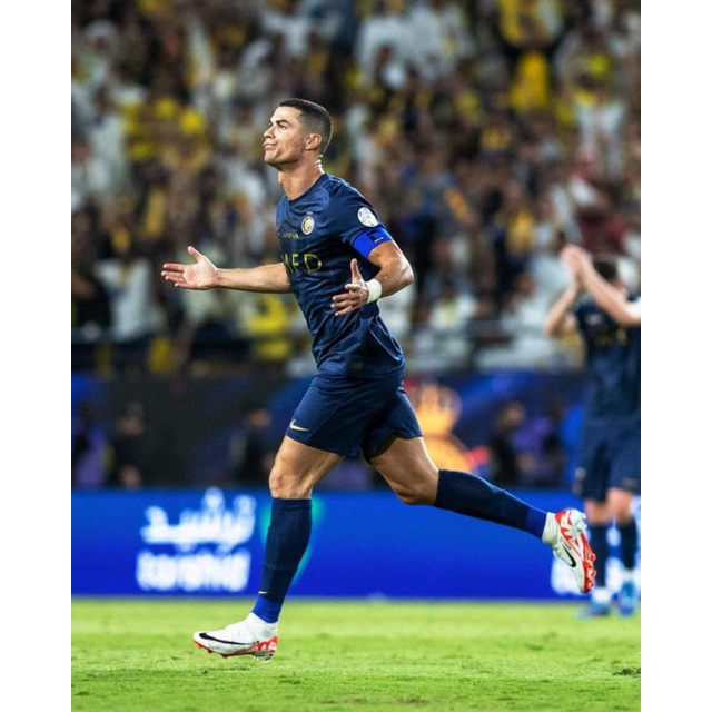 Giày đá bóng mercurial vapor 15 pro tf