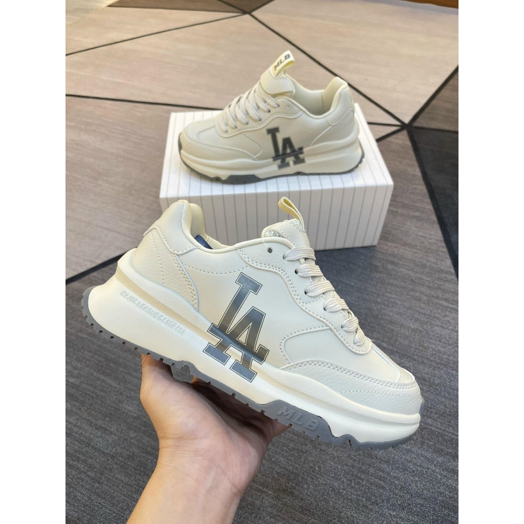 Giày thể thao MLB Chunky Run.ner Basic LA Beige Grey Lai Au Nam Nữ