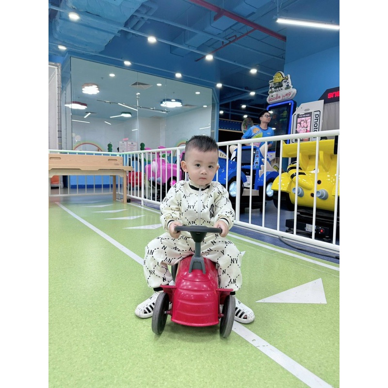 Bộ nyi in tràn kéo khoá bo cổ cho bé hot