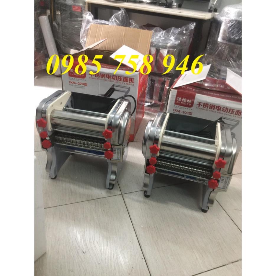 Máy cán bột cắt sợi mì 1.5mm chạy điện FKM240