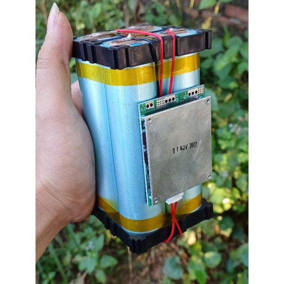 Khối Pin 12v 15Ah Đóng Sẵn hoàn chỉnh pin 33140 mạch sạc xả 100A điện máy hùng lỳ