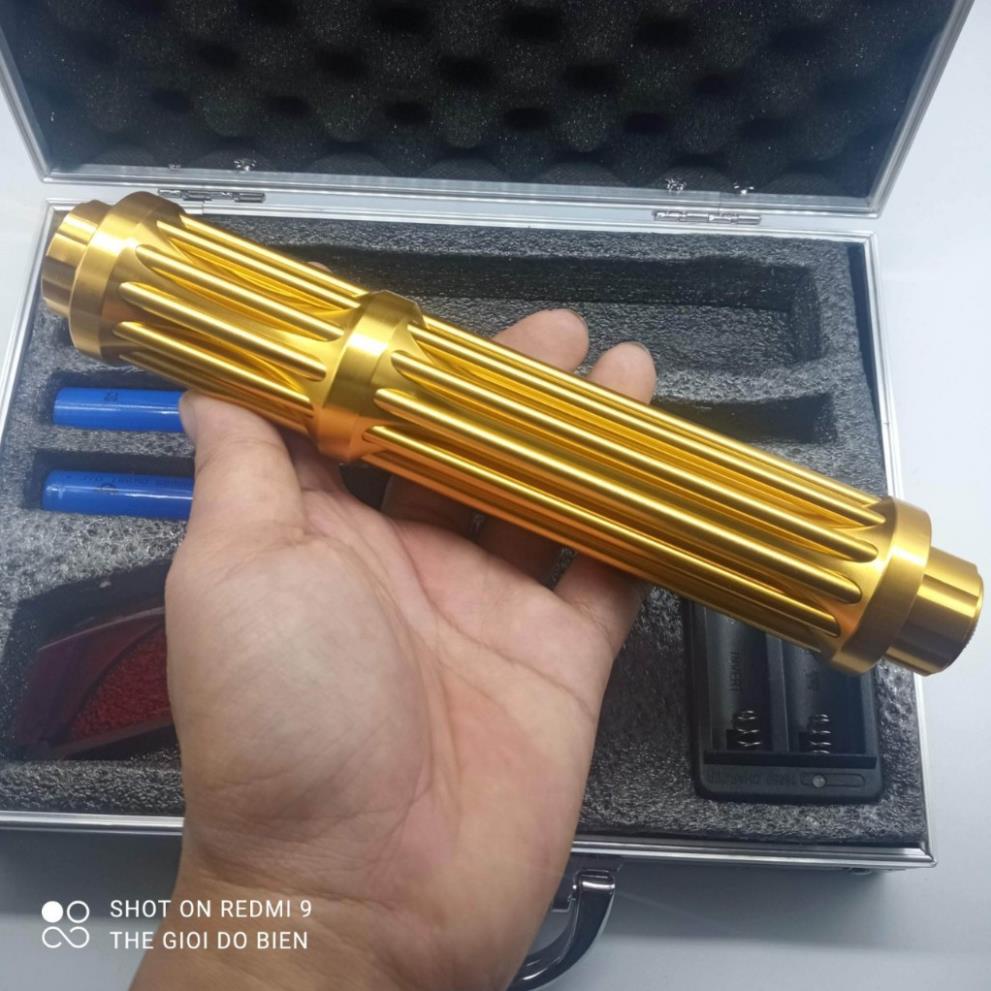 Đèn laser 50000mW Công Suất lớn, Đốt cháy được siêu mạnh,Đi Biển Chiếu XA 10km Giá Rẻ
