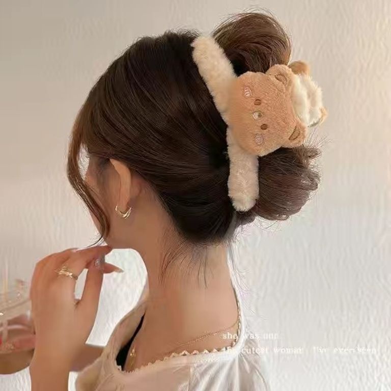Kẹp Tóc Hình Cá Mập / Gấu Hoạt Hình Nhồi Bông Dễ Thương Cho Nữ