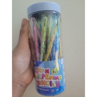 Hộp 20c chì khúc deli c086