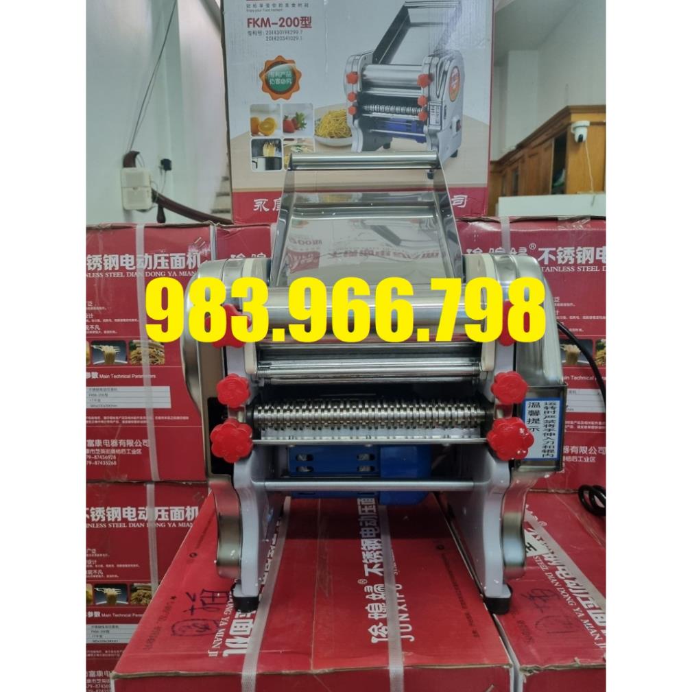 Máy cán bột cắt bột làm mì sợi bánh canh hủ tiếu chạy điện