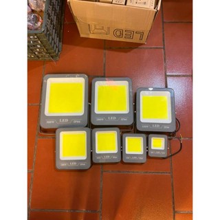 Đèn Pha led ngoài trời siêu sáng siêu bền bảo Hành Đổi mới 1 năm