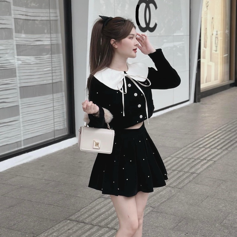 Set Áo Nhung Cổ Sen Kem Tay Dài Đính Đá Cột Nơ Cài Nút Mix Chân Váy Xoè Màu Đen Tiểu Thư