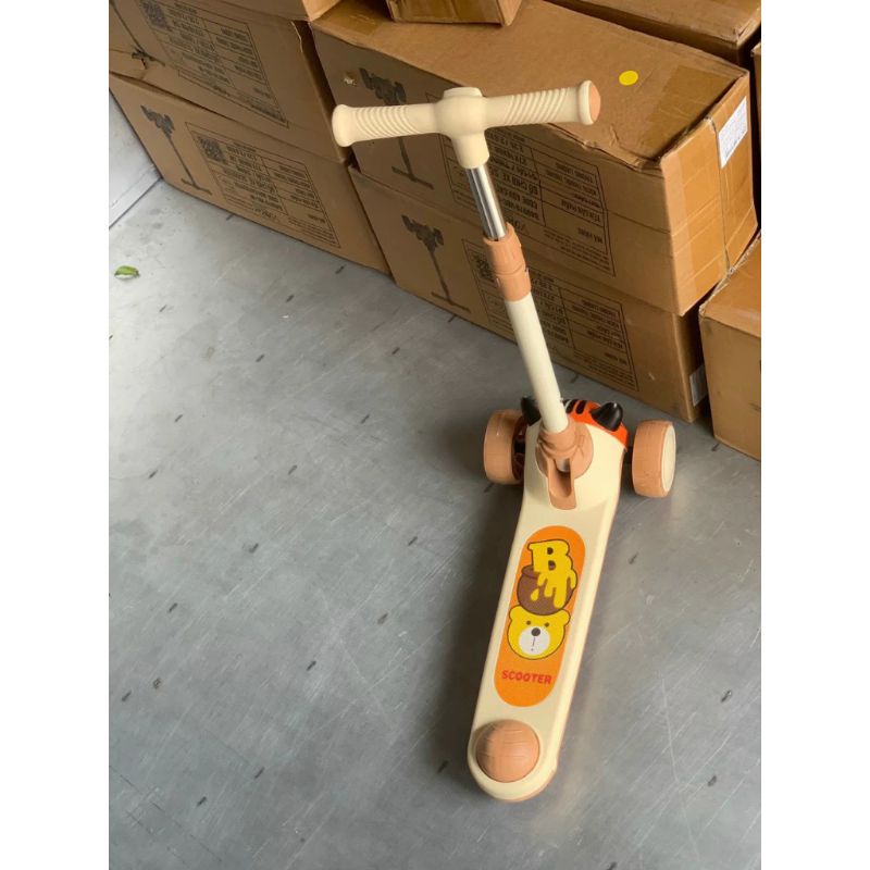 Xe trượt Scotter 3 trong 1 có ghế ngồi + có đèn và nhạc/ xe trượt