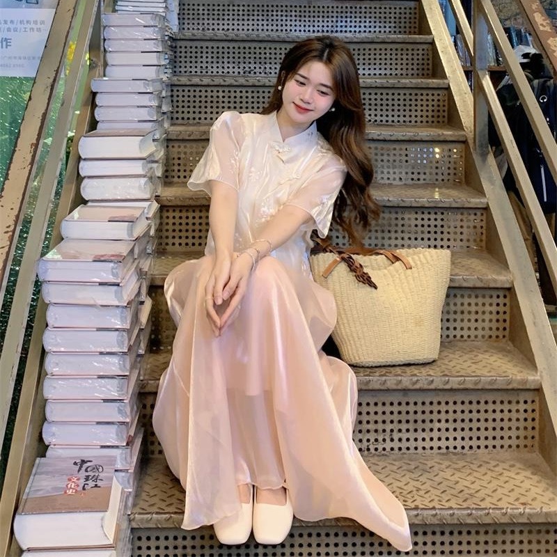 Bộ Áo Sơ Mi Hồng Tay Ngắn Kèm Chân Váy Lưng Cao Phong Cách Trung Hoa Thời Trang Mùa Hè 2023