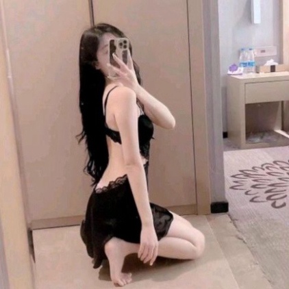 Váy ngủ hai dây satin, Đầm ngủ sexy lụa có mút  gọng ngực phối ren gợi cảm | BigBuy360 - bigbuy360.vn