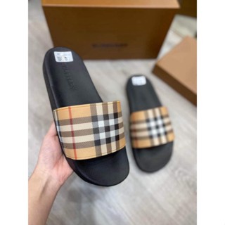 Dép Buberry Nam Dép Lê Bbr Love Quai Ngang Đế Cao Su Đặc Black Color Vàng HOTTREND 2023