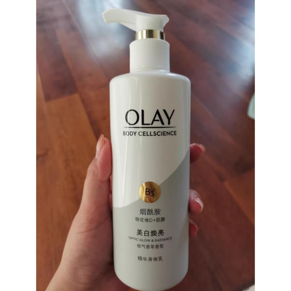 Sữa dưỡng thể siêu trắng da OLAY B3+ Optic Glow 250ml