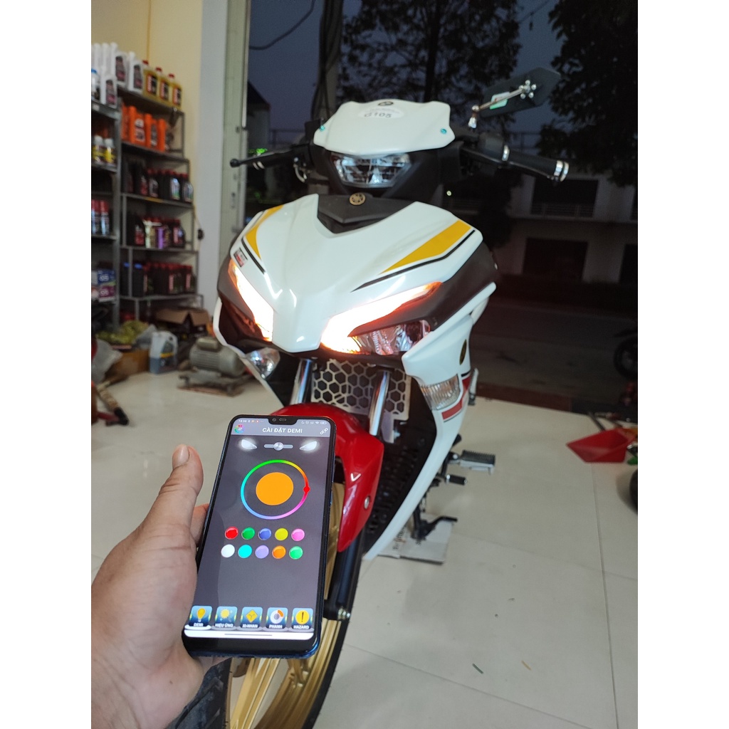 Đèn audi A11 i8 gắn Ex155 Ex150 Win X lắp đặt như zin