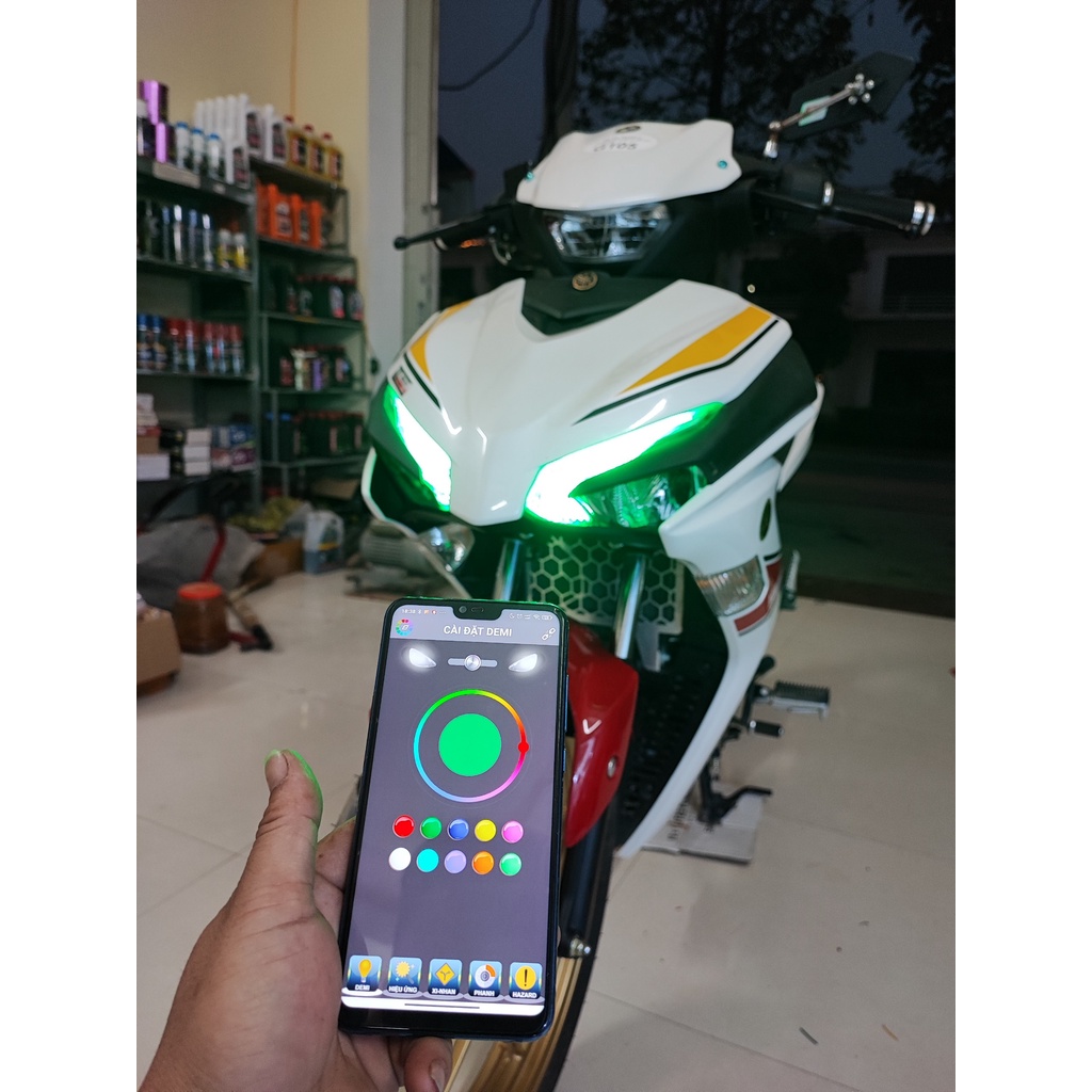 Đèn audi A11 i8 gắn Ex155 Ex150 Win X lắp đặt như zin