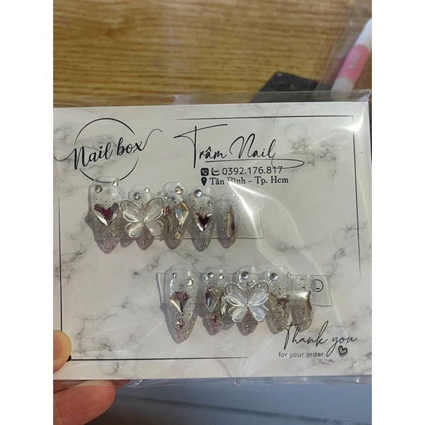 Nail box thiết kế đính đá Chram