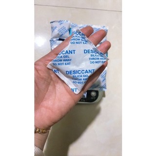 1kg hạt hút ẩm loại 30gam dùng cho thực phẩm .