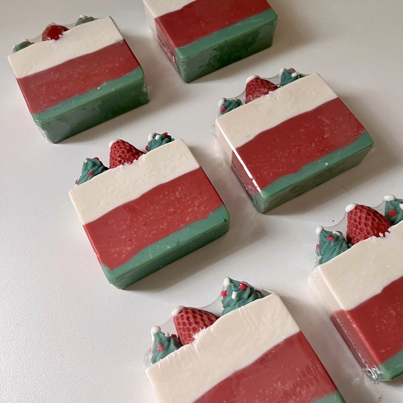 Xà Bông Giáng Sinh Organic tinh dầu GỖ HOÀNG ĐÀN Jabón Concept