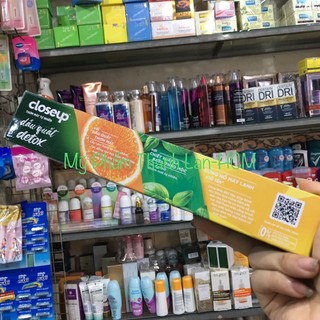 Gel đánh răng Closeup dầu quất 230g