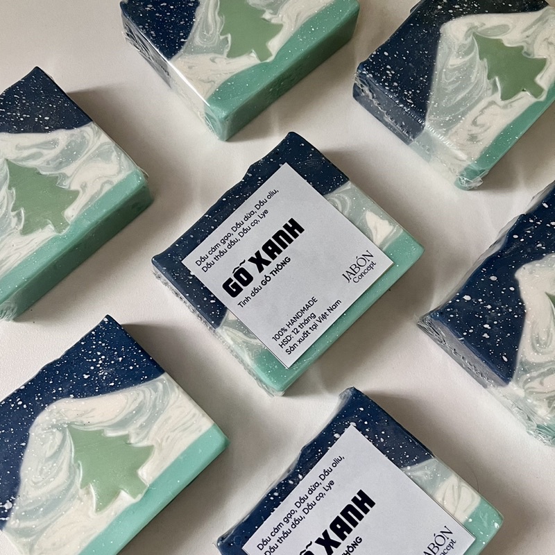 Xà Bông Giáng Sinh Organic tinh dầu GỖ THÔNG Jabón Concept