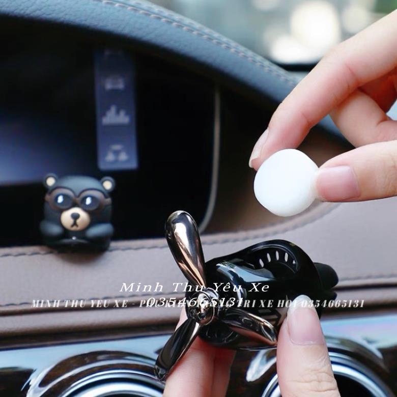 Sáp thơm nước hoa ô tô gấu kẹp cửa gió điều hòa quạt trang trí nội thất xe