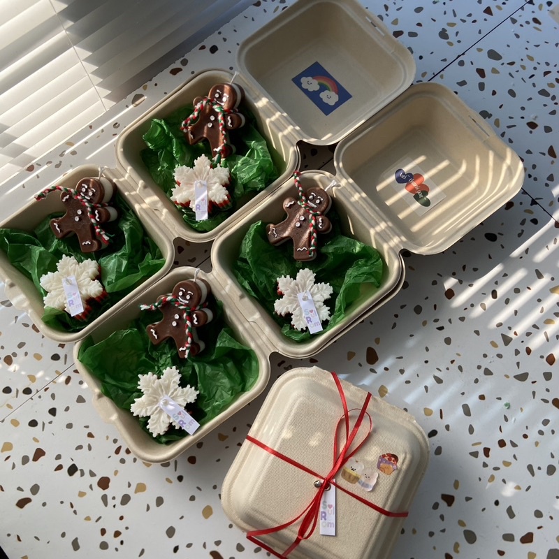 Nến thơm handmade hình bánh gừng và bông tuyết giáng sinh