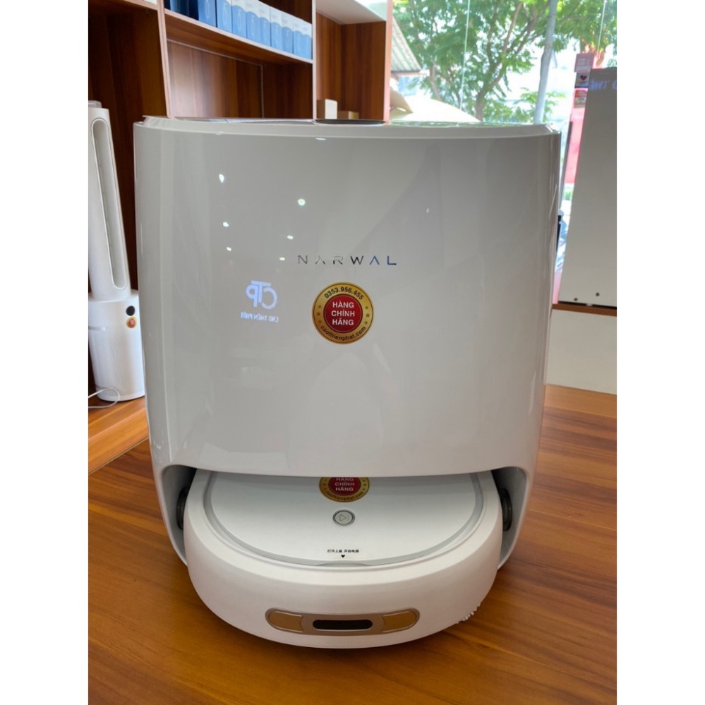 Robot hút bụi lau nhà Narwal J1 - tự giặt giẻ, sấy khô giẻ thông minh