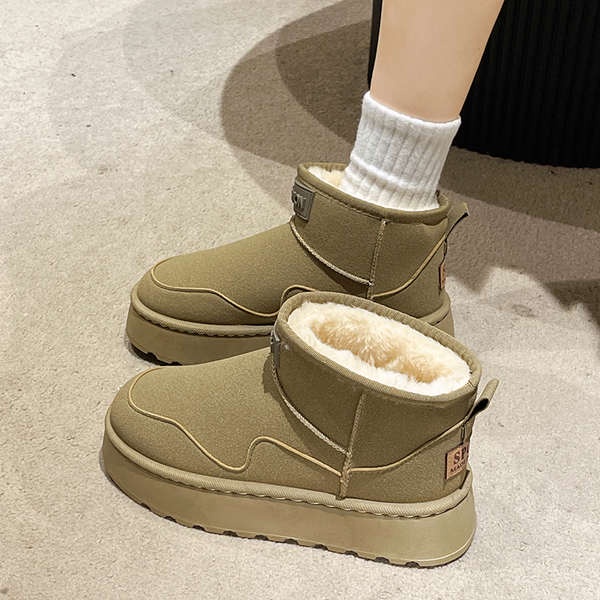 Giày Bốt Đi Tuyết Lót Lông Cừu Dày Dặn Thời Trang Mùa Đông Cho Nữ