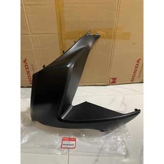 Ốp trước bên phải | cánh yếm pcx 125 màu đen nhám