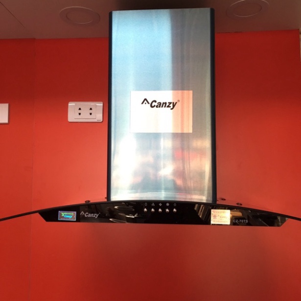 Máy hút mùi kính cong Canzy CZ70TS hàng chuẩn