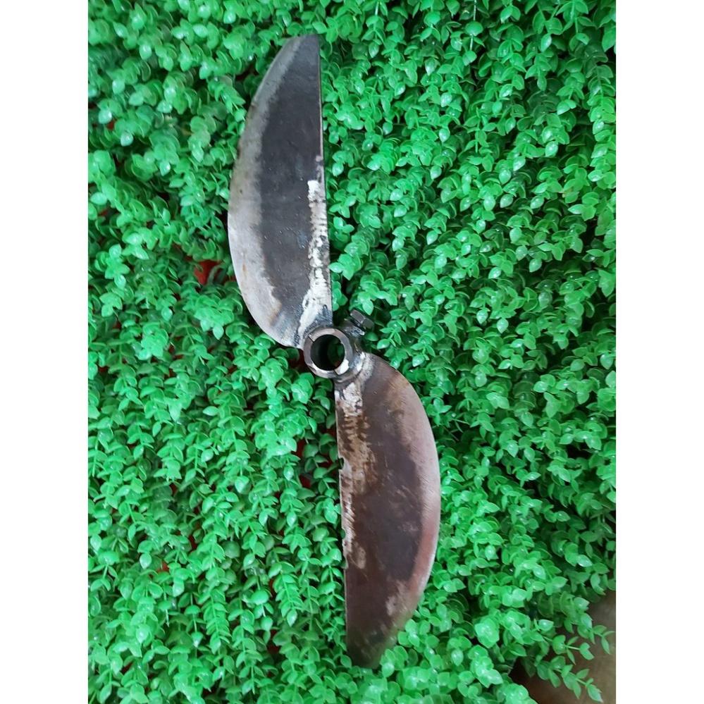 Lưỡi dao gắn máy thái chuối thái mịn nguyên cây tại Bình Phước Điện máy hùng lỳ