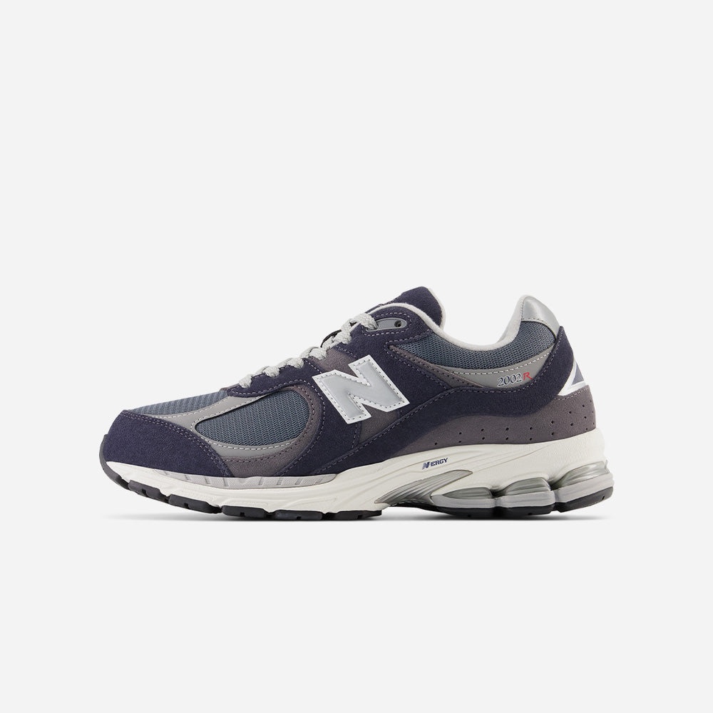 Giày thể thao nam New Balance 2002R / Core - M2002RSF