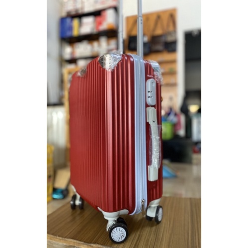 Vali kéo, vali du lịch nhựa dẻo đựng 15-20kg size 24inch bánh xe xoay 360