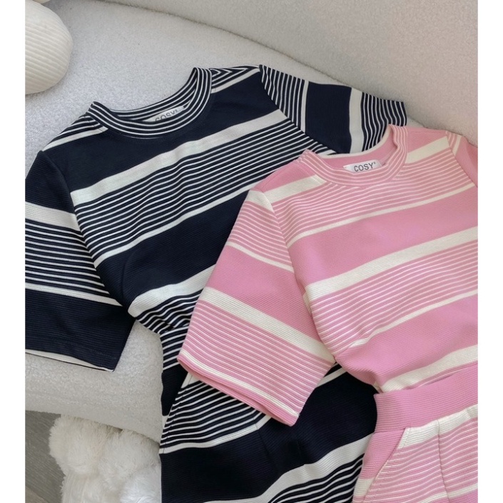 Set Áo Thun Tay Ngắn Kẻ Sọc Ngang Mix Chân Váy Màu Hồng Đen Cotton Nana