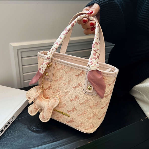 Túi Xách Đeo Vai Hình Vuông Nhỏ Bằng Lụa Thời Trang Mùa Hè Hàng Mới 2023 Dành Cho Bạn Nữ