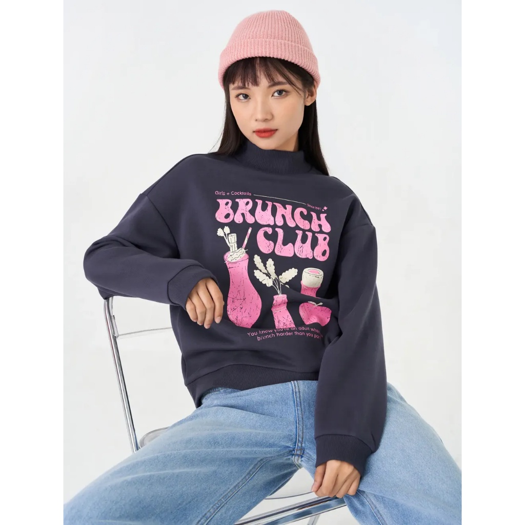 Áo nỉ nữ CANIFA dáng ngắn cổ cao dài tay in hình 6TW23W016