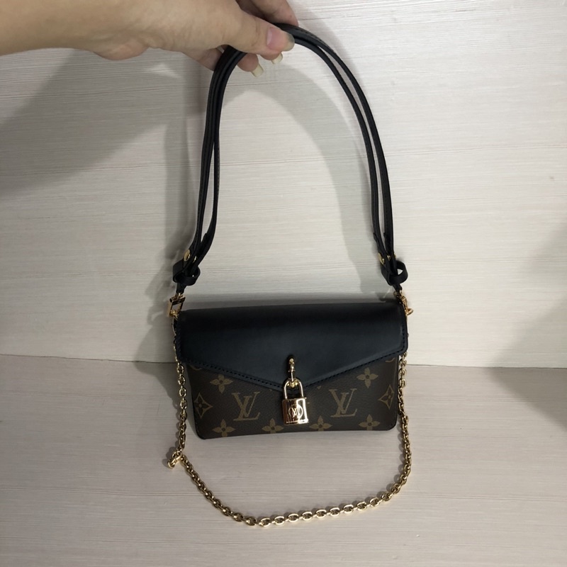 Túi si hiệu L.vê bản xịn