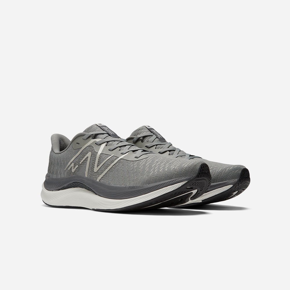 Giày thể thao nam New Balance Fuelcell Propel V4 - MFCPRCG4