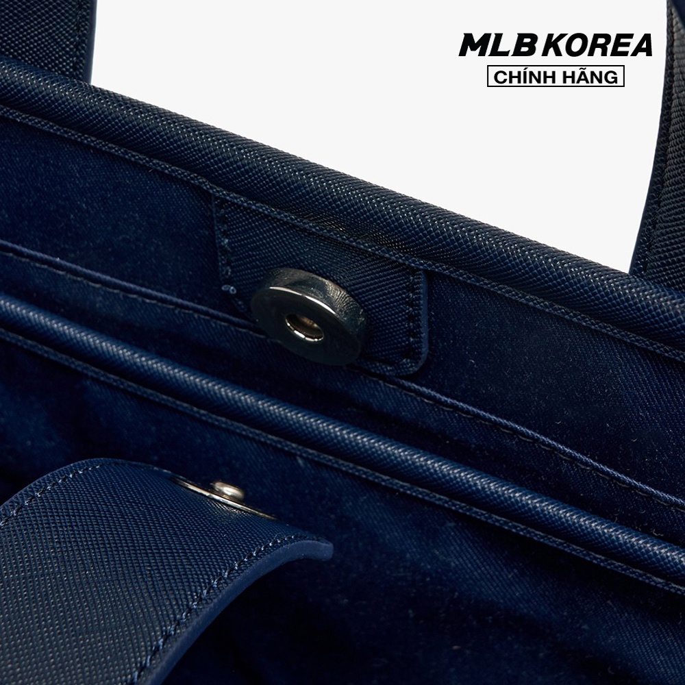 MLB - Túi tote chữ nhật Cube Monogram Small 3AORS022N-50NYD