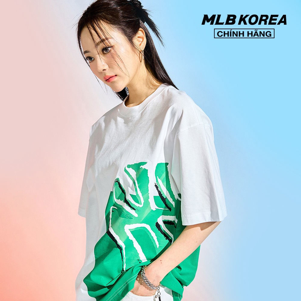 MLB - Áo thun unisex cổ tròn tay ngắn Pop Art Graphic Overfit 3ATSL0433-50WHS