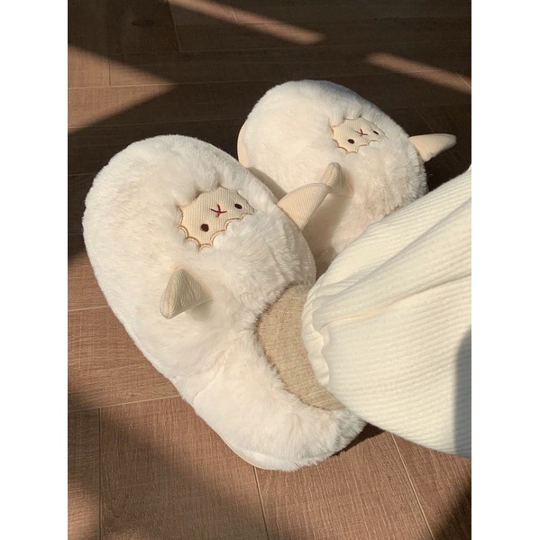 HÀNG LOẠI 1 Dép bông, dép đi trong nhà siêu dày hình cừu dễ thương