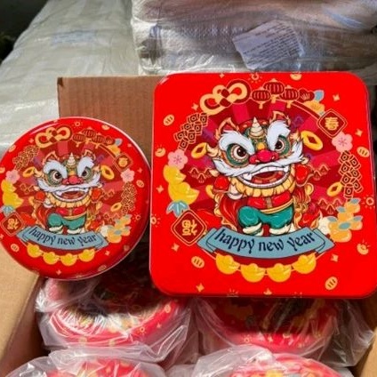 Bánh Lân Happy New Year vỏ hộp thiếc - sẵn hàng giao Hỏa Tốc