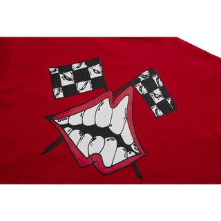 Tee chôm heartssss môi ss24 đơn giản