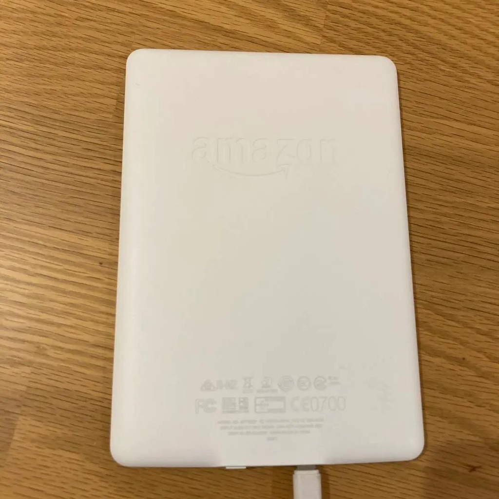 Máy Đọc Sách Kindle Paperwhite gen 3 7th 4g CODE 41032