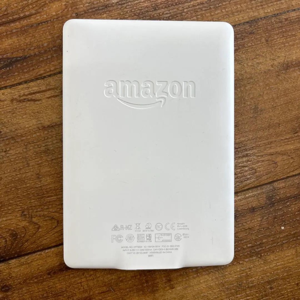 Máy Đọc Sách Kindle Paperwhite gen 3 7th 4g CODE 24005