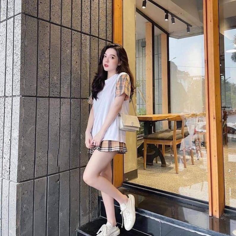 XINH 💃 Bộ Chân Váy Áo Phông Phối Kẻ Sọc Set Áo Váy Ngắn Nữ 2 Màu B03 XINH