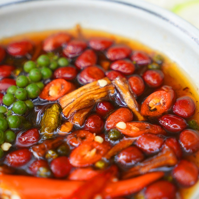 Kho quẹt Nấm chay Thích Cay, chấm rau củ, ăn cơm nóng, chay mặn đều dùng được