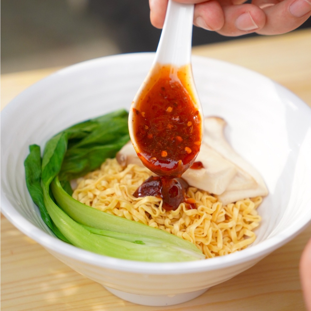 Sa tế nấm chay Thích Cay, dùng trộn mì, phở, hủ tíu, ăn chay không hề nhàm chán