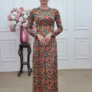 A2142 áo dài lụa pháp khít dài nền đen hoa nhí đỏ lá xanh