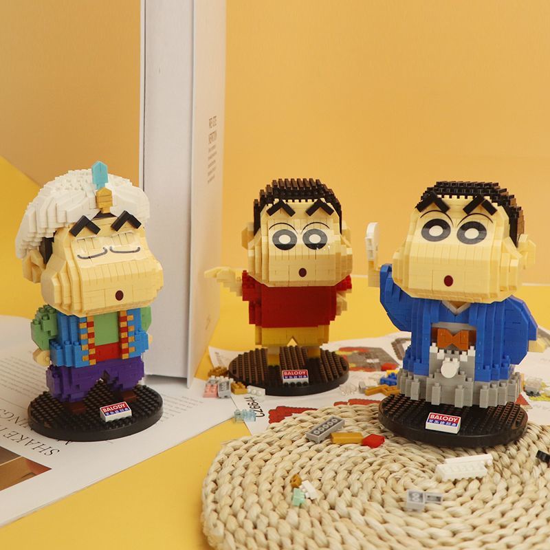 Đồ Chơi Lắp Ráp Hình Cậu Bé Bút Chì shin-chan Độc Đáo